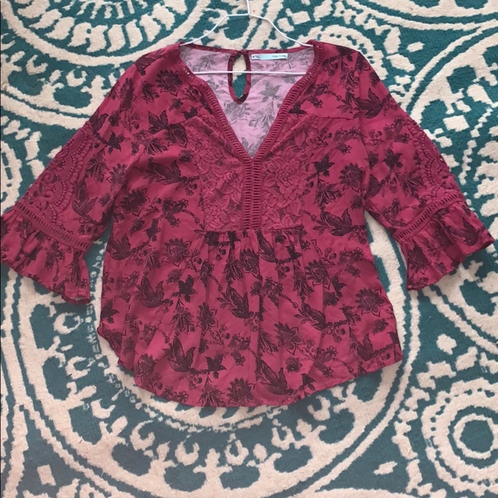 Flowy soft blouse